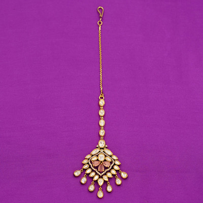 JEWELLERY EMBELLISHMENT