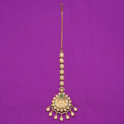 JEWELLERY EMBELLISHMENT